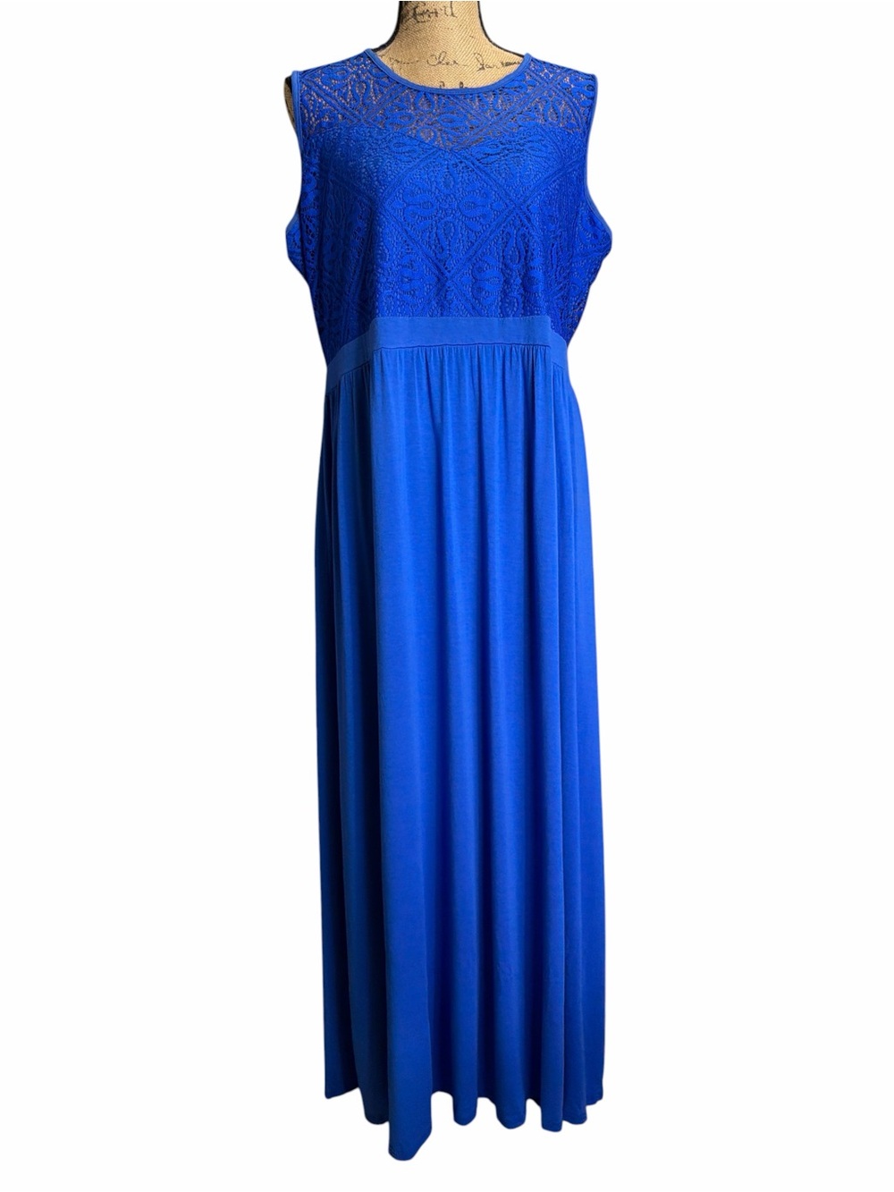 Jessica Taylor Sleeveless Lace Bodice Maxi Dress in Royal Blue. EC. Size 3X